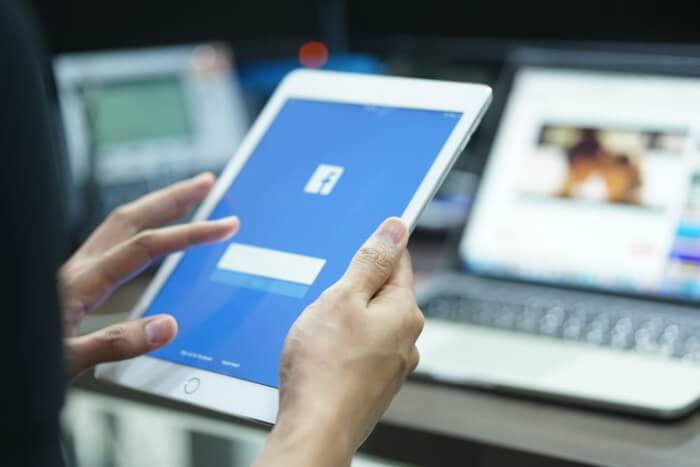 login ao facebook através de tablet