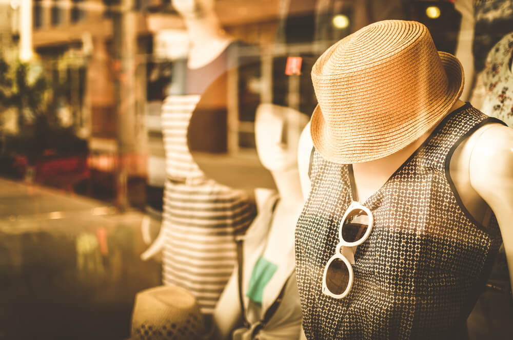 vitrine de varejo de roupas